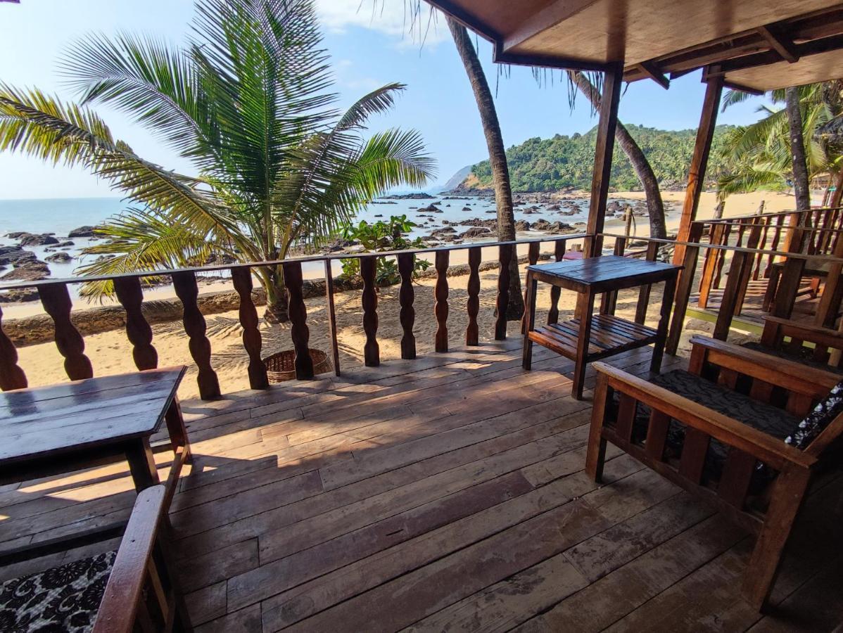 Cola Sea Front Cottage Little Khola מראה חיצוני תמונה